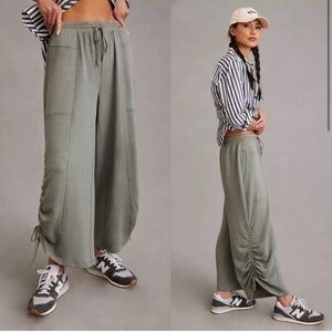 Daily Practice Anthropology 
Size M
Loungewear/Activewear